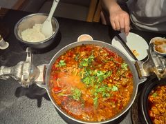 -万重锦·人文川菜馆(骡马市店)