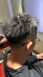 -PE SALON
