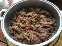 招牌芽面炕锅-伊帆食府·青海地方特色美食