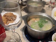 -海上明月海鲜火锅 鲜切牛肉