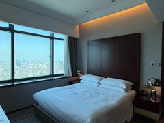 -上海龙之梦万丽酒店