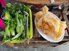 杂菜-章记正宗南岗鱼蛋火锅