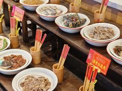 -辛香味烧鱼馆·非遗技艺·排骨红烧肉(光谷医药园店)