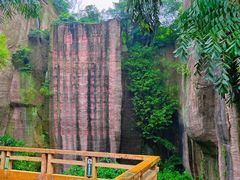 -广州莲花山旅游区