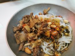 -粉观右江西鲜辣米粉(天地店)