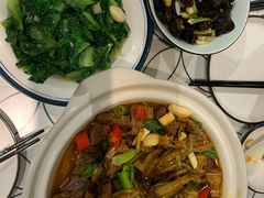 牛肉腌菜粉丝锅-东苑匠厨