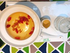 -燕庭·纯燕窝·甜品下午茶(南京西路店)