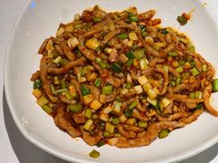鱼香肉丝-尘香•传统川菜(创汇首座店)