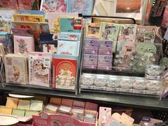 -酷乐潮玩(金桥国际店)