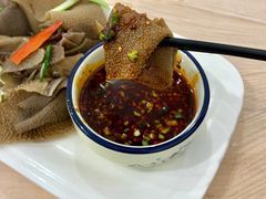 -洪霞餐馆
