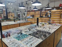 -罗伯特眼镜·蔡司官方授权(罗湖国贸店)