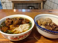-矮子粉店1985·长沙米粉(湘春路店)