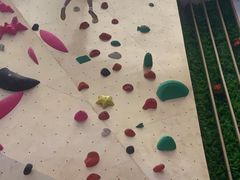 -ROCKPLUS攀岩馆(环宇城店)
