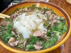 -花溪牛肉粉(八鸽岩店)