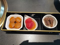 -铭牛烧肉·和牛海鲜自助(高新月牙湖店)