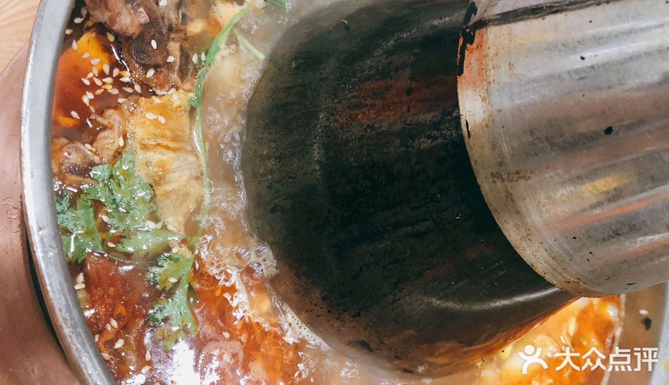 好好味的羊蝎子