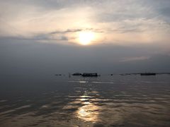 -洞里萨湖