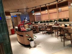 大堂-云海肴云南菜(浦江欢乐颂店)