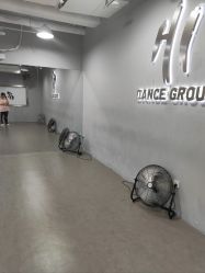 -HI dance 舞室