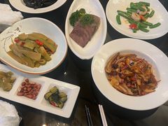 -品珍中餐厅·南北融合特色菜(兰州富力万达文华酒店)