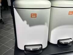 -胖东来生活广场(健康路店)