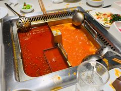 -海底捞火锅鲜切牛肉主题店(长寿路店)