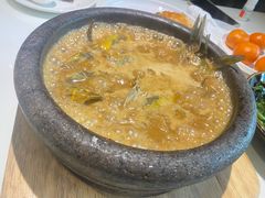 白洋淀石锅嘎鱼-小放牛炒菜馆(裕华万达店)