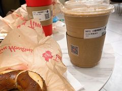 碱水红豆贝果-Tims天好咖啡·贝果(东方广场店)