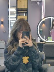 -藤野造型烫染·漂发