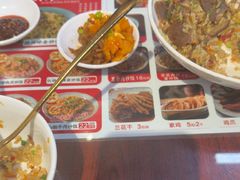 -扬二春炒饭(国庆路总店)