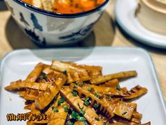 -弄堂小笼包(西青中北永旺购物中心店)