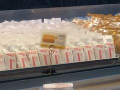 -鲍师傅糕点(江苏路店)