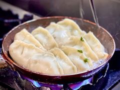 -无名氏宵夜小摊(祝家三姐妹馄饨店)
