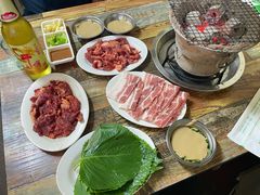 泥炉烤肉-西塔隆太白烤牛肉馆(图们路店)