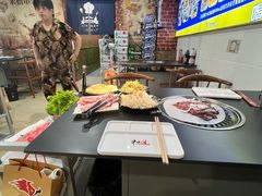 -牛味道炭火烤肉(湖前总店)