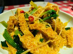 菠菜豆芽拌面筋-西域阿里马新疆菜·清真(桂花路店)