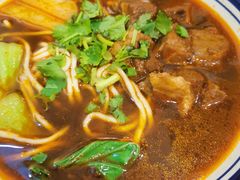 -醉牛腩·面小馆