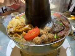 羌族土火锅-小辣椒·川菜馆·羌家铜锅土火锅(茂县店)