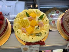 -花花卷卷·鲜食蛋糕(静安久光百货店)