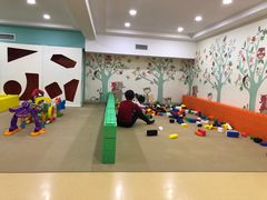 -乐悠游亲子游泳俱乐部