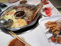 -佰人王串串香火锅(洋珠巷店)