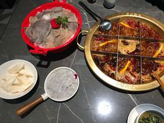 -长嘉·河图火锅(长嘉汇江景旗舰店)