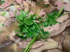 跷脚牛肉-乔阿马·江南味·驴肉香(龙湖华泾天街店)