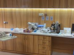 -上海仁爱医院口腔科 · 种植