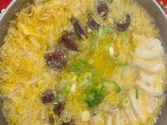 -闯关东东北农家菜(崂山石老人店)