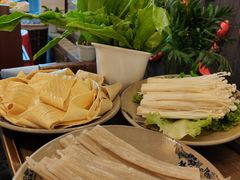 -小龙坎老火锅(北京三里屯店)