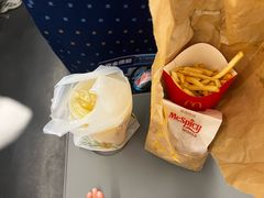 -麦当劳(郑州东高铁站店)