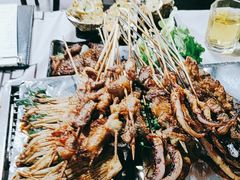 -云晓光头烧烤吧(盛夏店)