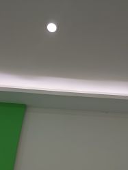 -苗医生0感科技祛痘