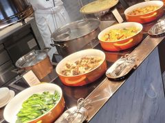 -深圳国际会展中心希尔顿酒店(前海华发冰雪世界店)